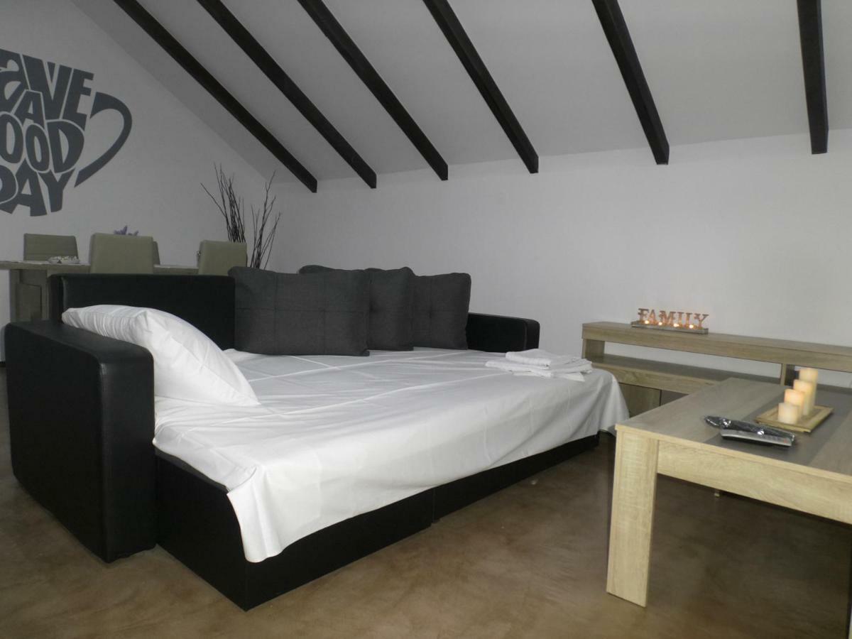פוטוס Armonia Apartment מראה חיצוני תמונה